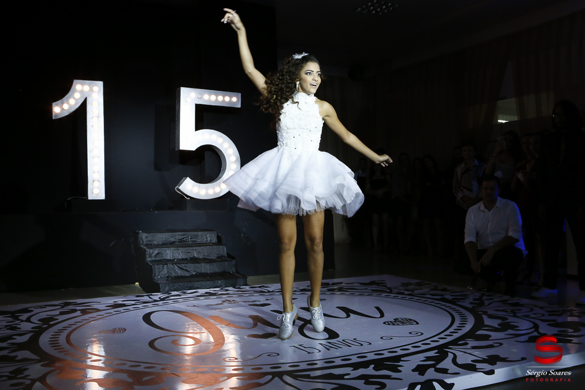 fotografo-fotografia-fotos-cuiaba-sergio-soares-mt-mato-grosso-brasil-aniversario-15-anos-juliana