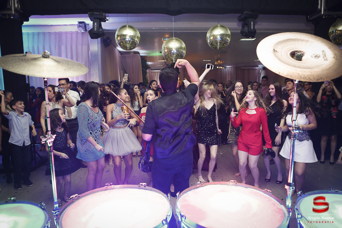 fotografo-fotografia-fotos-cuiaba-sergio-soares-mt-mato-grosso-brasil-aniversario-15-anos-juliana