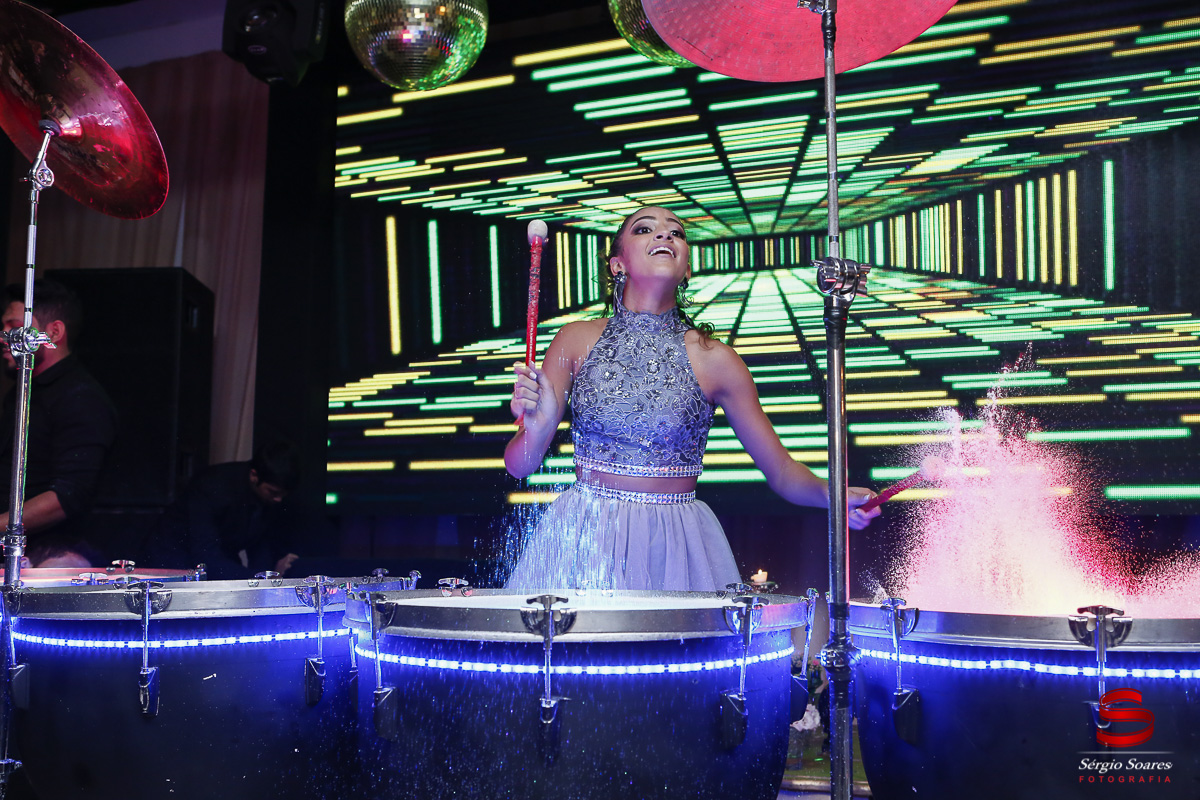 fotografo-fotografia-fotos-cuiaba-sergio-soares-mt-mato-grosso-brasil-aniversario-15-anos-juliana