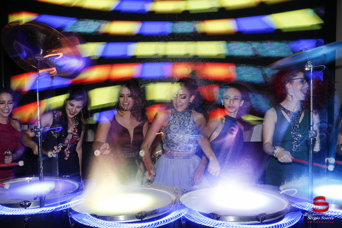 fotografo-fotografia-fotos-cuiaba-sergio-soares-mt-mato-grosso-brasil-aniversario-15-anos-juliana