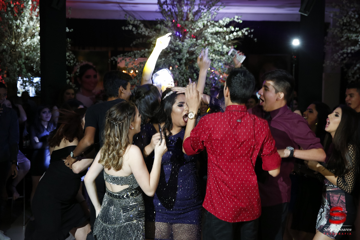 fotografo-fotografia-fotos-cuiaba-sergio-soares-aniversario-15-anos-debutante-amanda