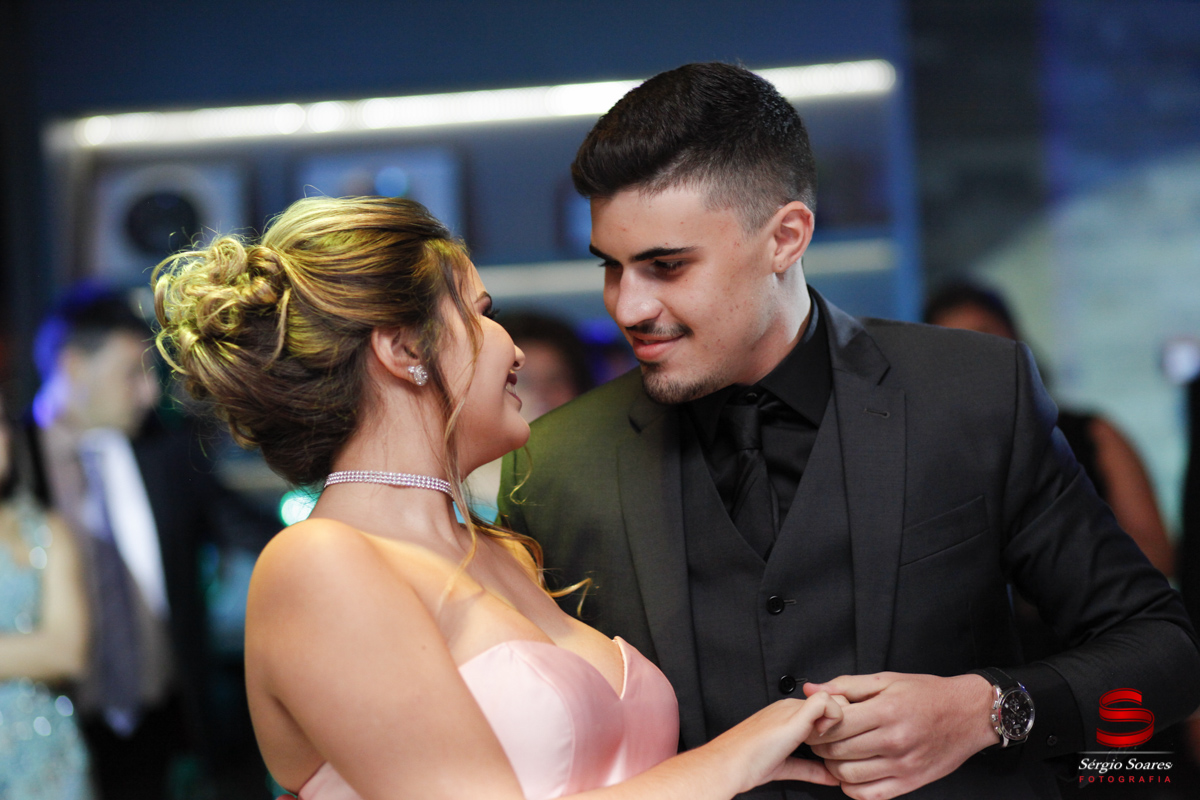 fotografo-fotografia-fotos-cuiaba-sergio-soares-mt-mato-grosso-brasil-aniversario-15-anos-ana-luiza