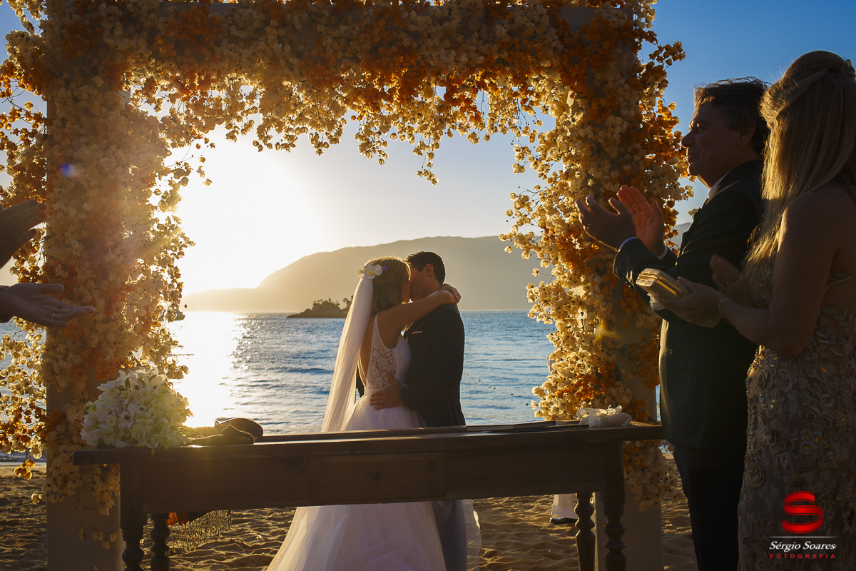 fotografo-fotografia-fotos-cuiaba-sergio-soares-mt-mato-grosso-noiva-noivo-casamento-veronica-paulo-ilha-bela-sp