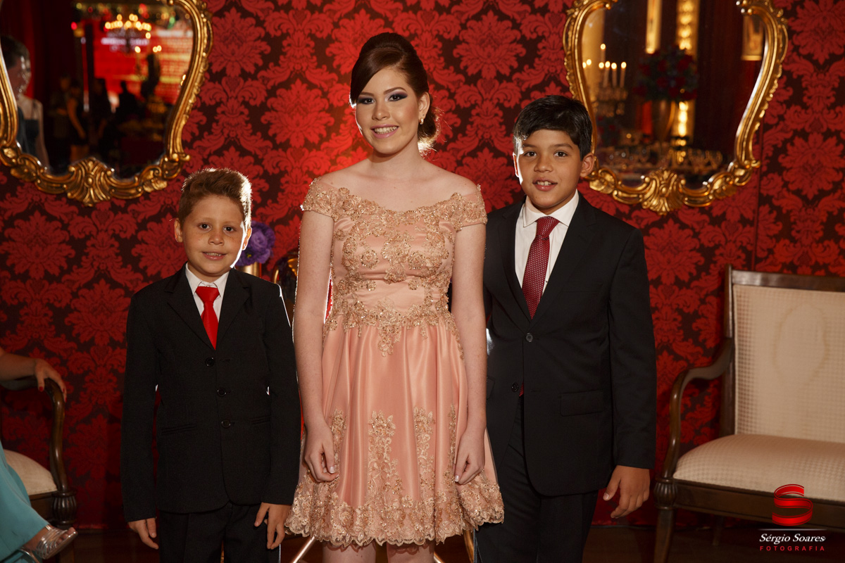 fotografia-fotografo-fotos-cuiaba-mt-mato-grosso-brasil-sergio-soares-aniversario-aniver-15-anos-debutante-suely-victoria
