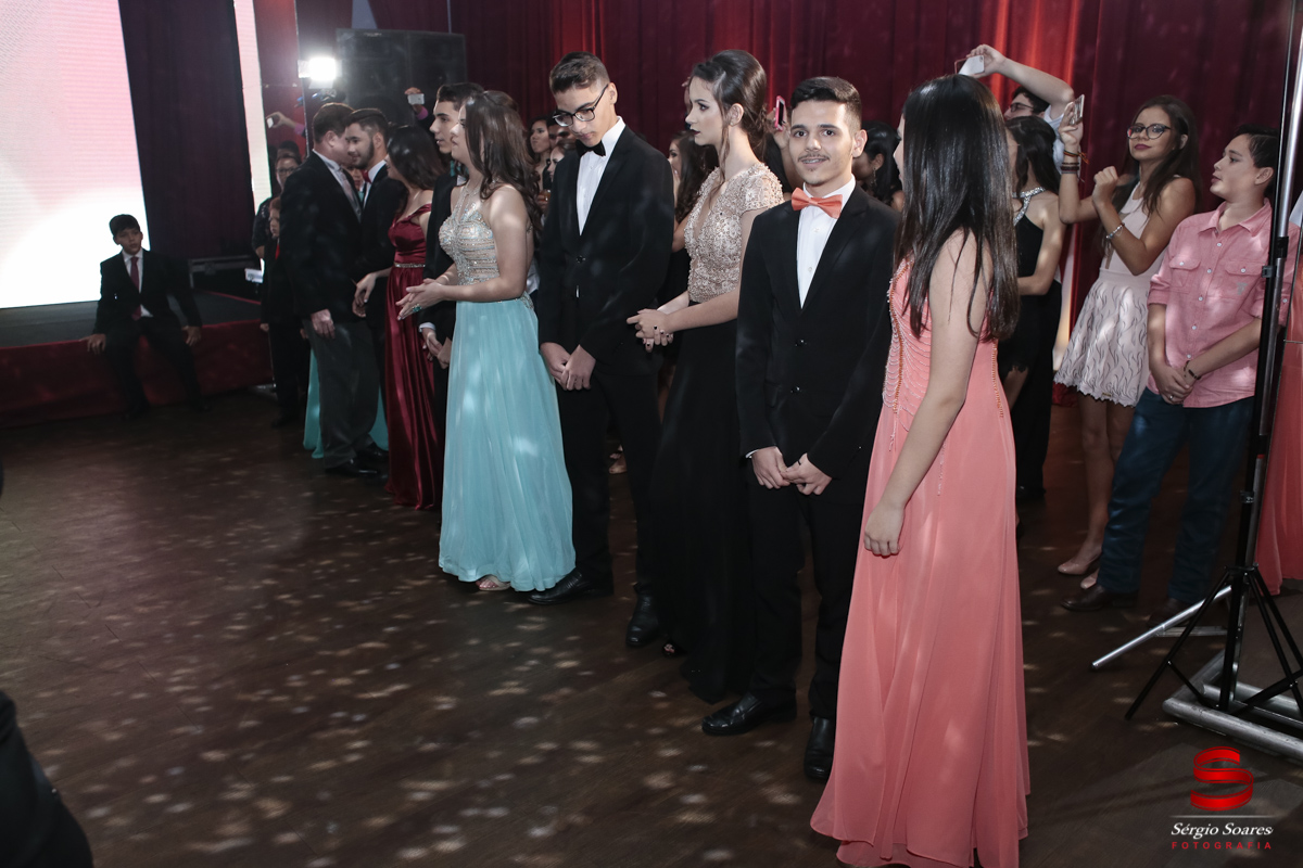 fotografia-fotografo-fotos-cuiaba-mt-mato-grosso-brasil-sergio-soares-aniversario-aniver-15-anos-debutante-suely-victoria