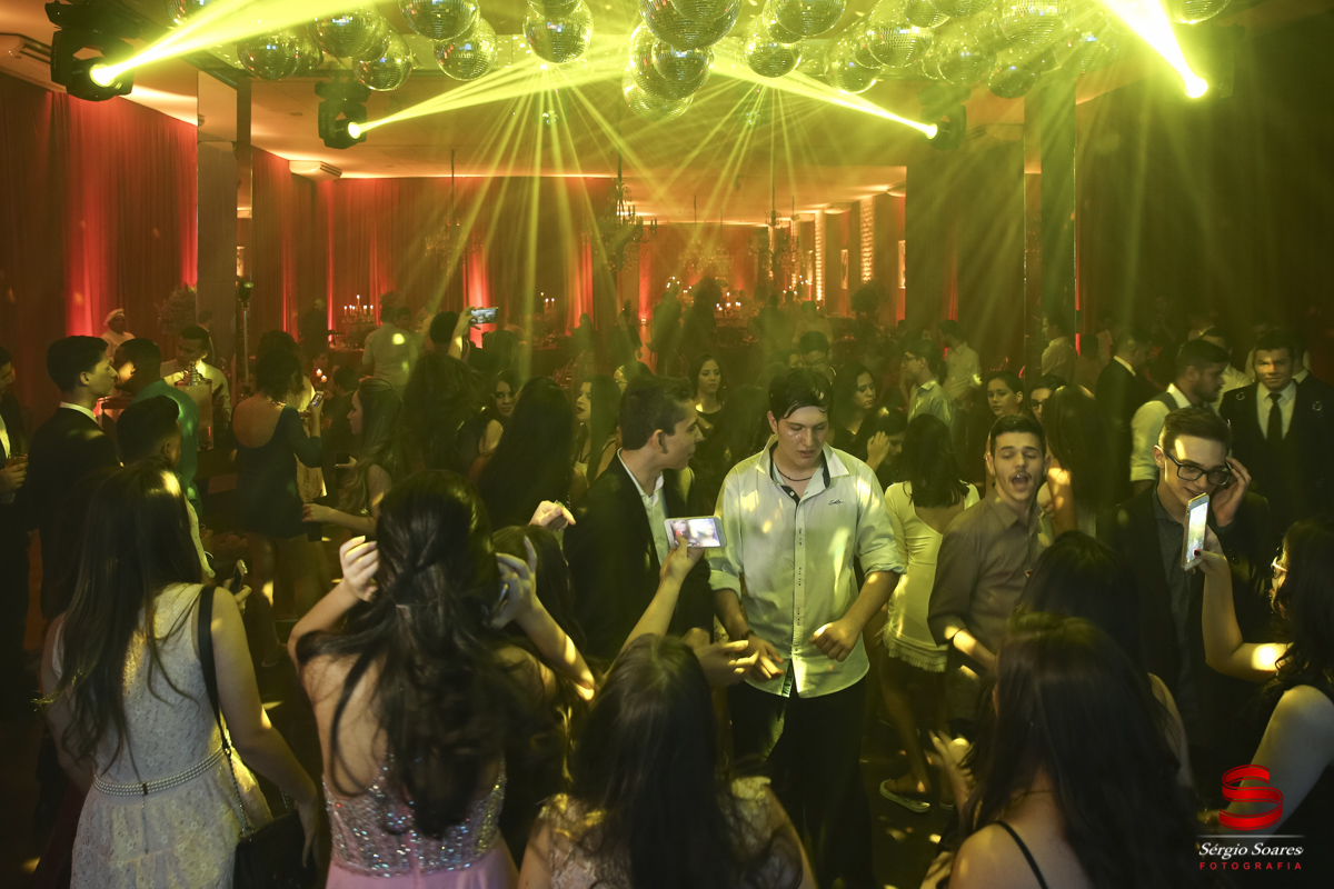 fotografia-fotografo-fotos-cuiaba-mt-mato-grosso-brasil-sergio-soares-aniversario-aniver-15-anos-debutante-suely-victoria