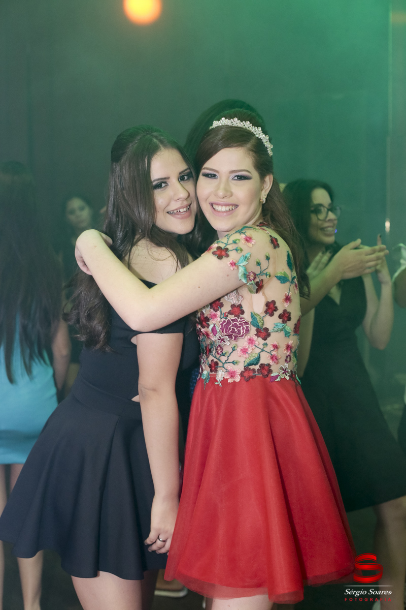 fotografia-fotografo-fotos-cuiaba-mt-mato-grosso-brasil-sergio-soares-aniversario-aniver-15-anos-debutante-suely-victoria