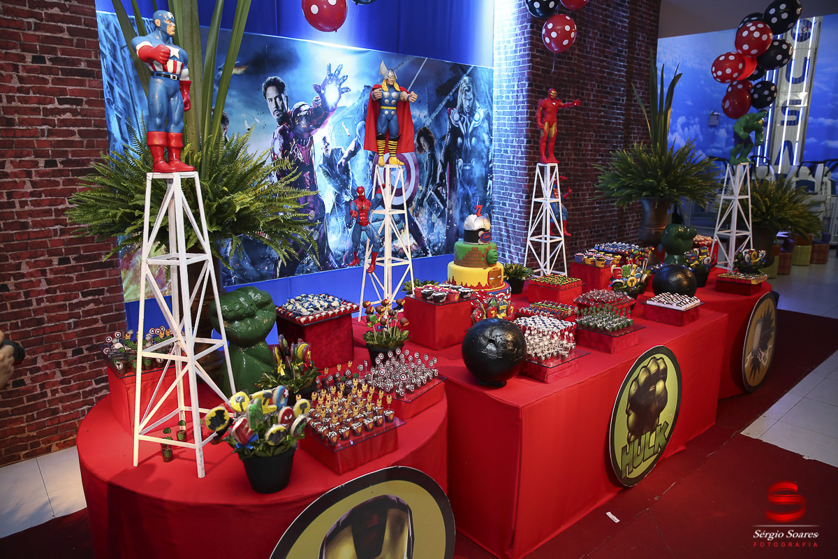 fotografia-fotografo-fotos-cuiaba-mt-sergio-soares-aniversario-marvel-dc-liga-da-justica-batman-homem-aranha-super-homem-flash-vingadores-aniversario-enzo-alpha-kids