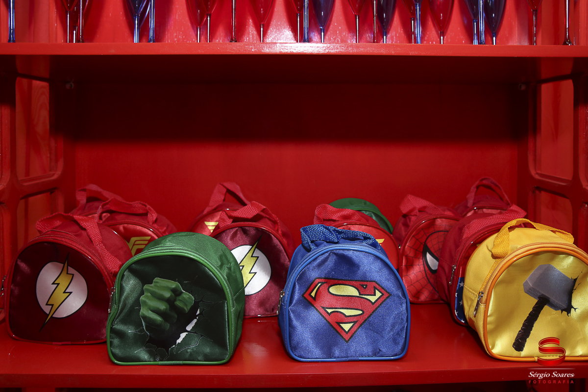 fotografia-fotografo-fotos-cuiaba-mt-sergio-soares-aniversario-marvel-dc-liga-da-justica-batman-homem-aranha-super-homem-flash-vingadores-aniversario-enzo-alpha-kids