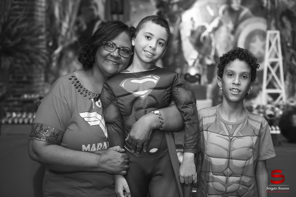 fotografia-fotografo-fotos-cuiaba-mt-sergio-soares-aniversario-marvel-dc-liga-da-justica-batman-homem-aranha-super-homem-flash-vingadores-aniversario-enzo-alpha-kids