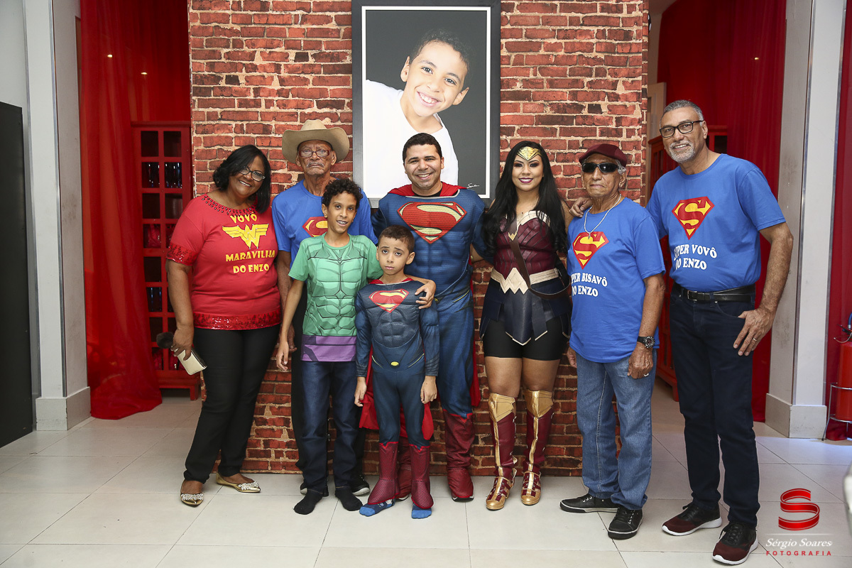 fotografia-fotografo-fotos-cuiaba-mt-sergio-soares-aniversario-marvel-dc-liga-da-justica-batman-homem-aranha-super-homem-flash-vingadores-aniversario-enzo-alpha-kids