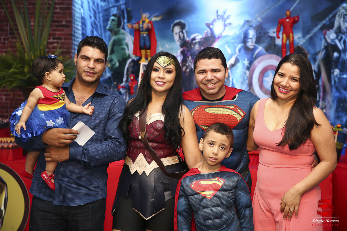 fotografia-fotografo-fotos-cuiaba-mt-sergio-soares-aniversario-marvel-dc-liga-da-justica-batman-homem-aranha-super-homem-flash-vingadores-aniversario-enzo-alpha-kids
