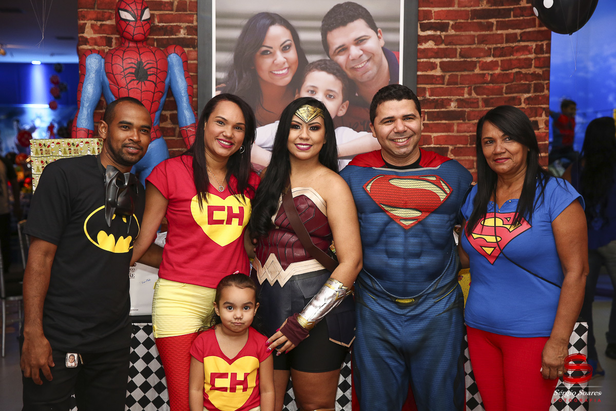 fotografia-fotografo-fotos-cuiaba-mt-sergio-soares-aniversario-marvel-dc-liga-da-justica-batman-homem-aranha-super-homem-flash-vingadores-aniversario-enzo-alpha-kids