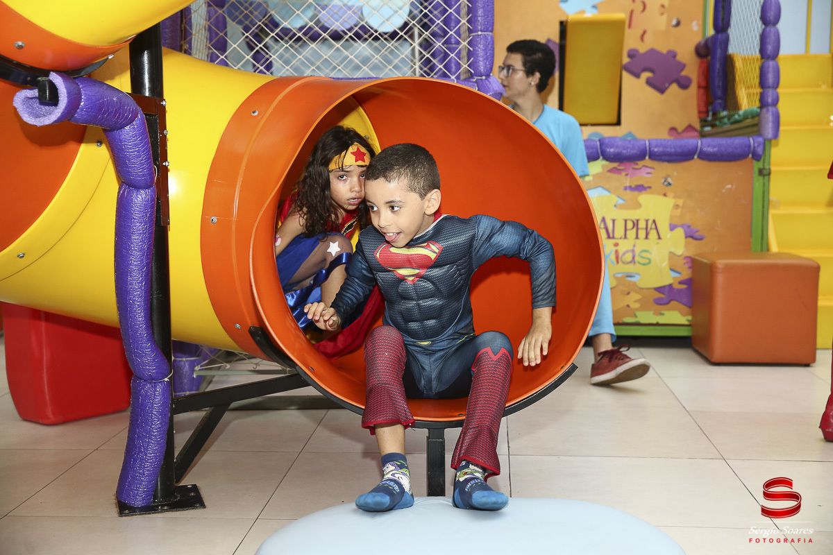 fotografia-fotografo-fotos-cuiaba-mt-sergio-soares-aniversario-marvel-dc-liga-da-justica-batman-homem-aranha-super-homem-flash-vingadores-aniversario-enzo-alpha-kids