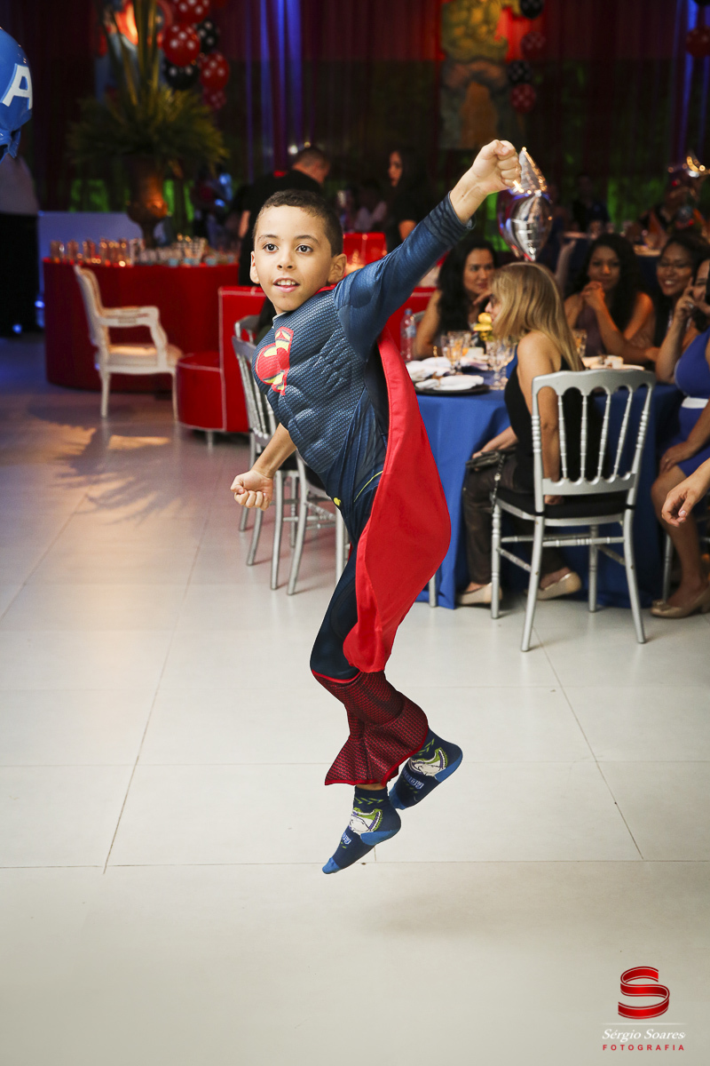 fotografia-fotografo-fotos-cuiaba-mt-sergio-soares-aniversario-marvel-dc-liga-da-justica-batman-homem-aranha-super-homem-flash-vingadores-aniversario-enzo-alpha-kids