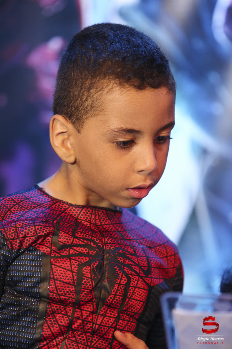 fotografia-fotografo-fotos-cuiaba-mt-sergio-soares-aniversario-marvel-dc-liga-da-justica-batman-homem-aranha-super-homem-flash-vingadores-aniversario-enzo-alpha-kids