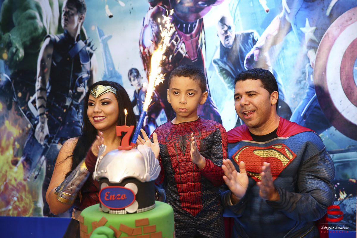fotografia-fotografo-fotos-cuiaba-mt-sergio-soares-aniversario-marvel-dc-liga-da-justica-batman-homem-aranha-super-homem-flash-vingadores-aniversario-enzo-alpha-kids