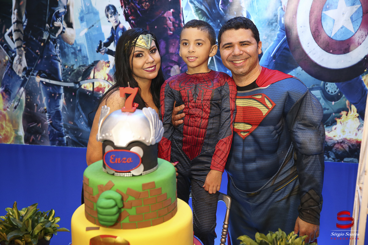 fotografia-fotografo-fotos-cuiaba-mt-sergio-soares-aniversario-marvel-dc-liga-da-justica-batman-homem-aranha-super-homem-flash-vingadores-aniversario-enzo-alpha-kids