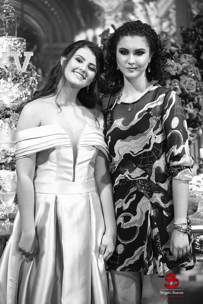 fotografo-fotografia-fotos-cuiaba-sergio-soares-mt-mato-grosso-brasil-15-anos-debutante-xv-mariana-bela=fera