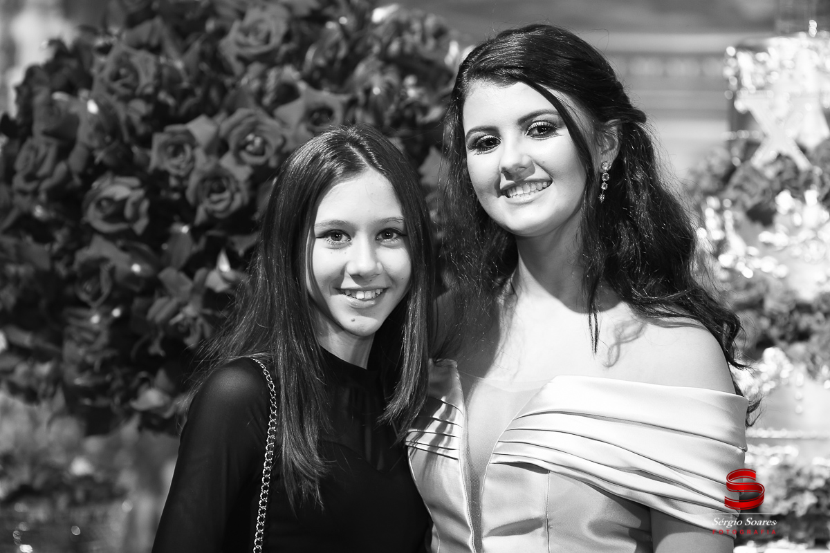 fotografo-fotografia-fotos-cuiaba-sergio-soares-mt-mato-grosso-brasil-15-anos-debutante-xv-mariana-bela=fera