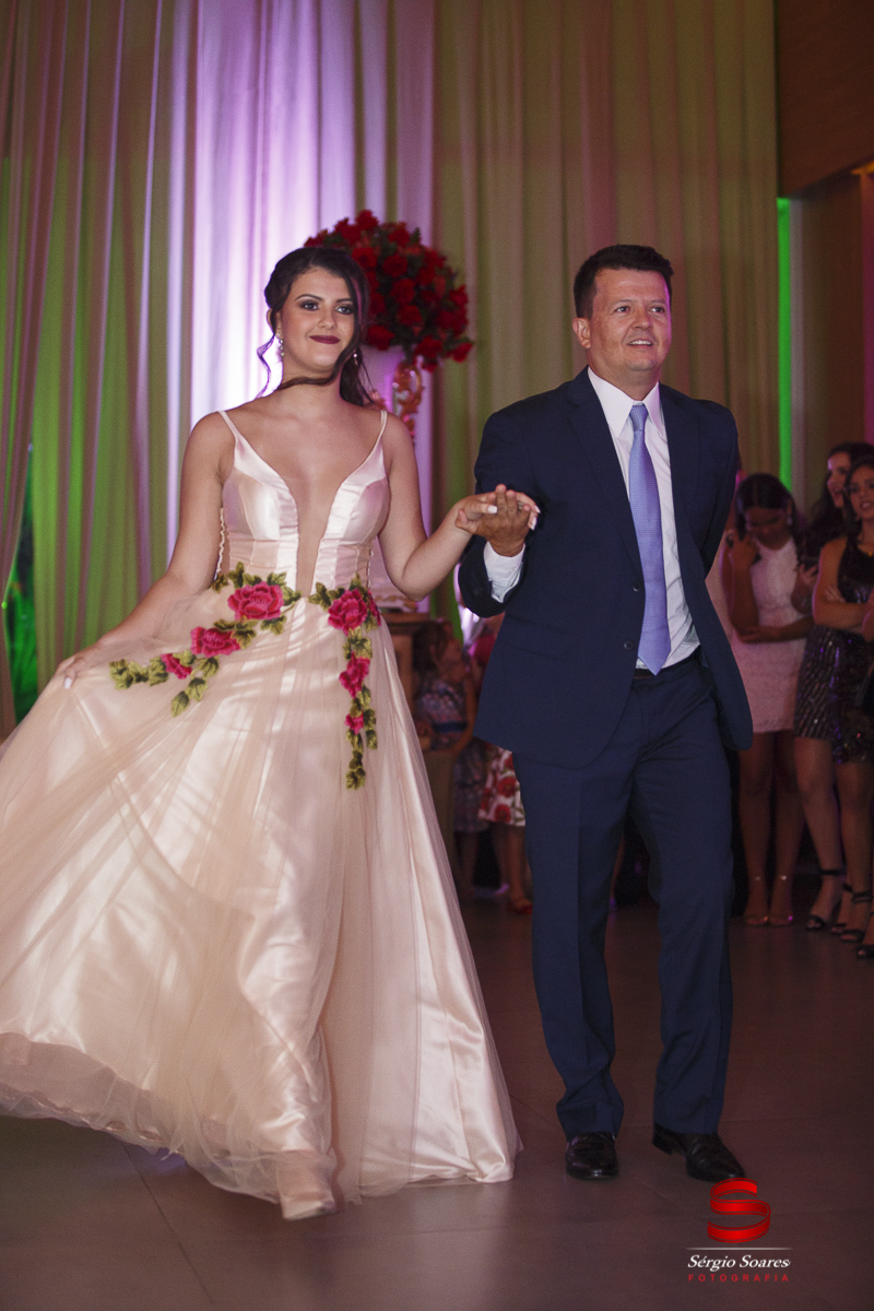 fotografo-fotografia-fotos-cuiaba-sergio-soares-mt-mato-grosso-brasil-15-anos-debutante-xv-mariana-bela=fera