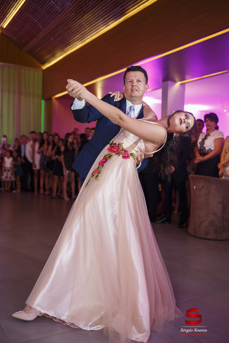 fotografo-fotografia-fotos-cuiaba-sergio-soares-mt-mato-grosso-brasil-15-anos-debutante-xv-mariana-bela=fera