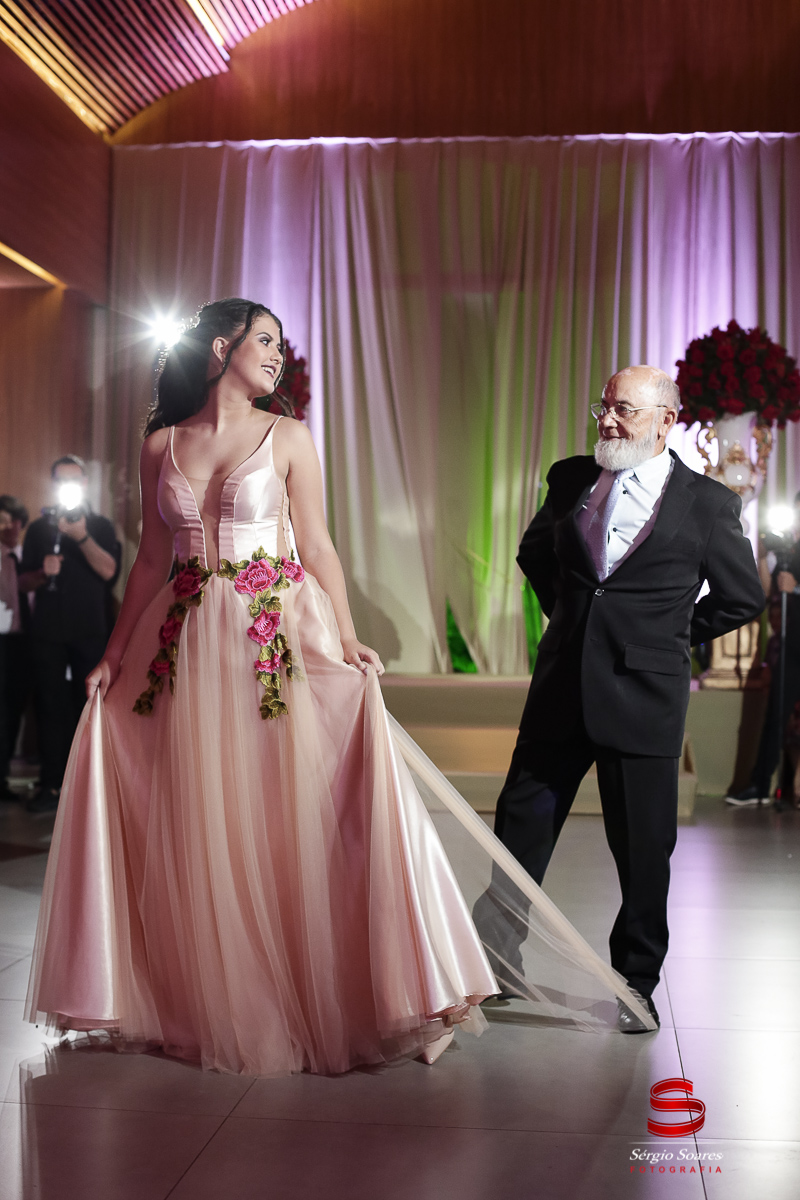 fotografo-fotografia-fotos-cuiaba-sergio-soares-mt-mato-grosso-brasil-15-anos-debutante-xv-mariana-bela=fera