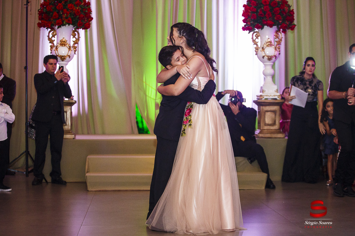fotografo-fotografia-fotos-cuiaba-sergio-soares-mt-mato-grosso-brasil-15-anos-debutante-xv-mariana-bela=fera