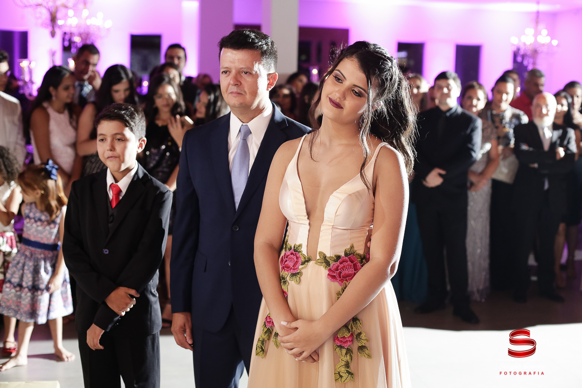 fotografo-fotografia-fotos-cuiaba-sergio-soares-mt-mato-grosso-brasil-15-anos-debutante-xv-mariana-bela=fera