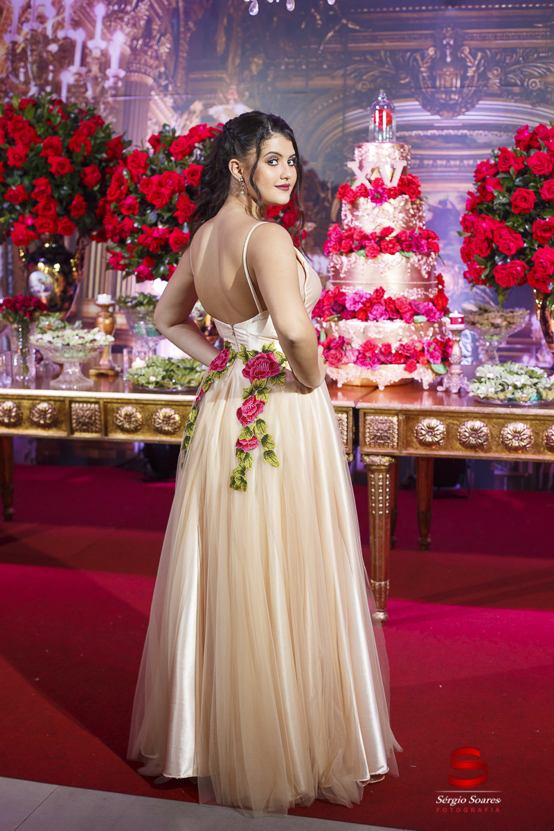 fotografo-fotografia-fotos-cuiaba-sergio-soares-mt-mato-grosso-brasil-15-anos-debutante-xv-mariana-bela=fera