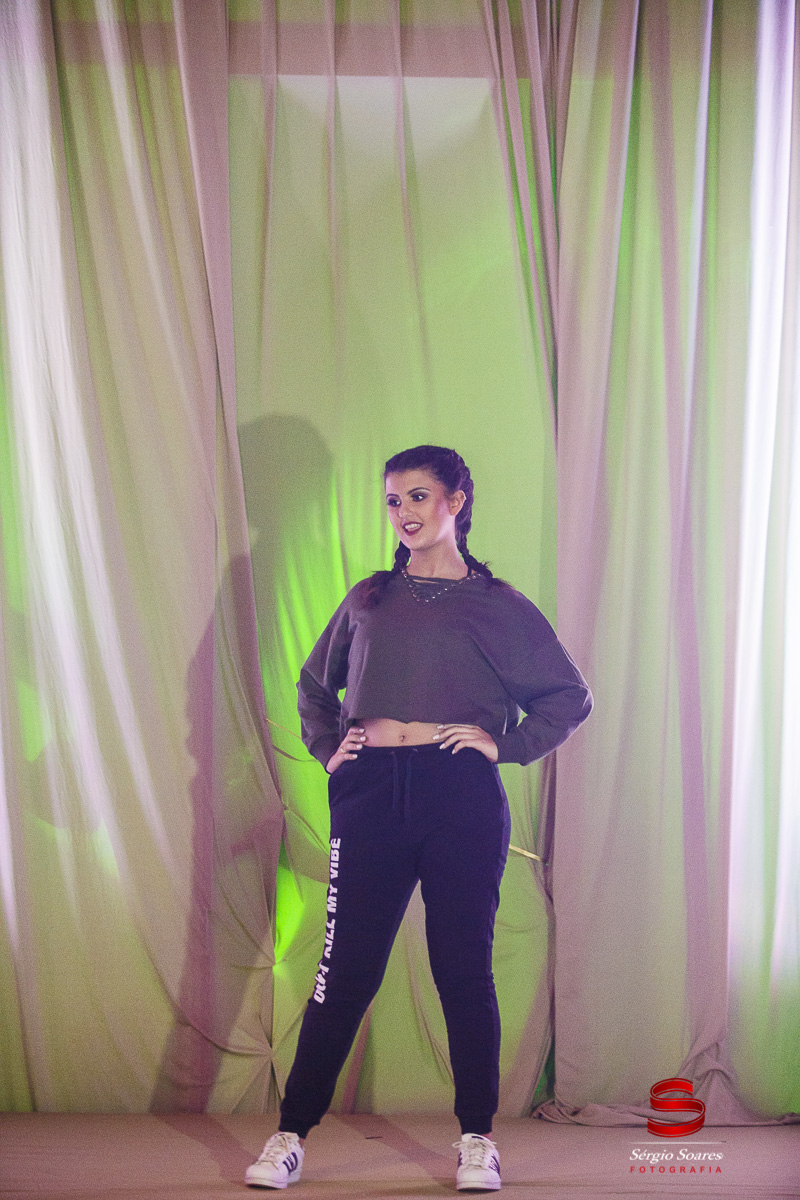 fotografo-fotografia-fotos-cuiaba-sergio-soares-mt-mato-grosso-brasil-15-anos-debutante-xv-mariana-bela=fera