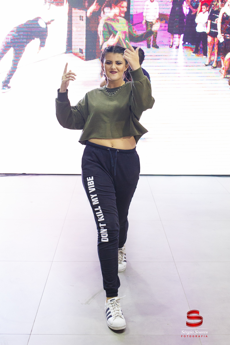 fotografo-fotografia-fotos-cuiaba-sergio-soares-mt-mato-grosso-brasil-15-anos-debutante-xv-mariana-bela=fera