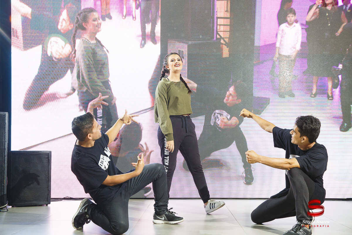 fotografo-fotografia-fotos-cuiaba-sergio-soares-mt-mato-grosso-brasil-15-anos-debutante-xv-mariana-bela=fera