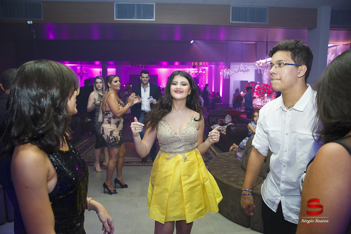 fotografo-fotografia-fotos-cuiaba-sergio-soares-mt-mato-grosso-brasil-15-anos-debutante-xv-mariana-bela=fera