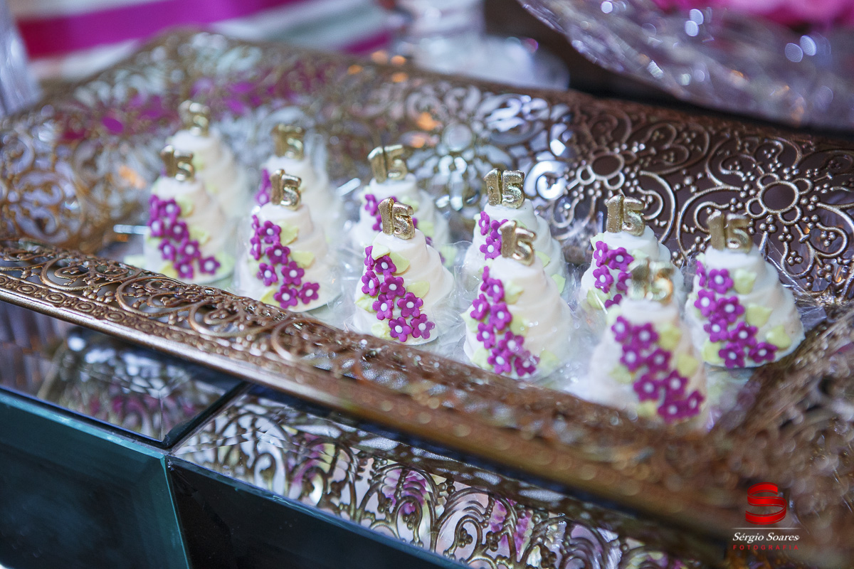 fotografo-fotografia-fotos-cuiaba-sergio-soares-mt-mato-grosso-brasil-aniversario-debutante-15-anos-milena-stelata