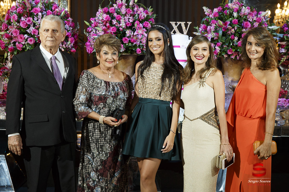 fotografo-fotografia-fotos-cuiaba-sergio-soares-mt-mato-grosso-brasil-aniversario-debutante-15-anos-milena-stelata