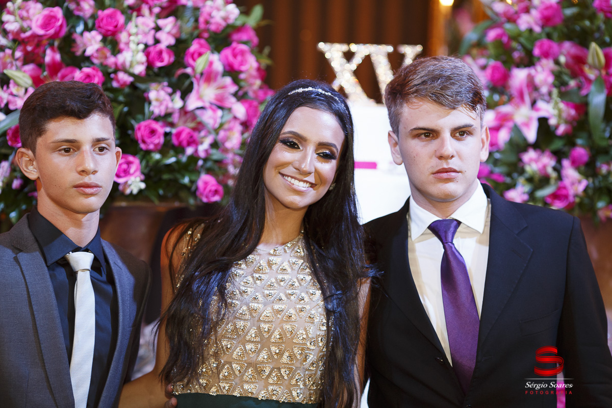 fotografo-fotografia-fotos-cuiaba-sergio-soares-mt-mato-grosso-brasil-aniversario-debutante-15-anos-milena-stelata