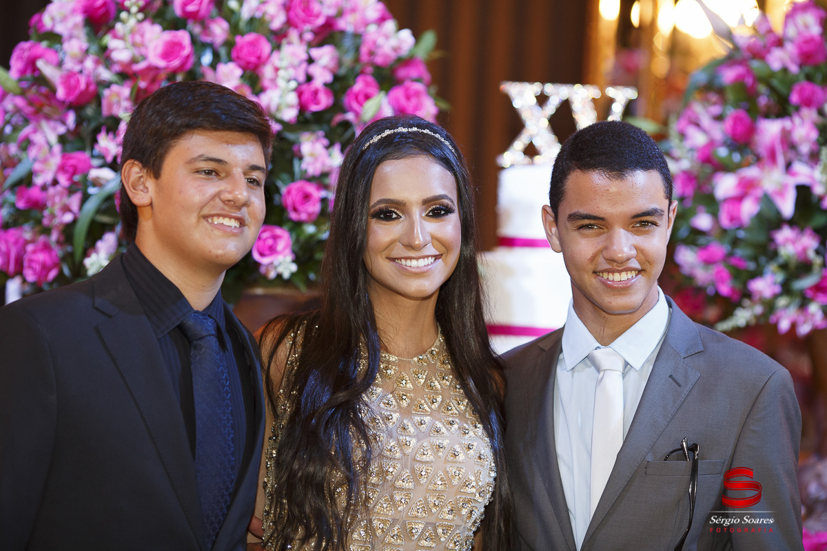 fotografo-fotografia-fotos-cuiaba-sergio-soares-mt-mato-grosso-brasil-aniversario-debutante-15-anos-milena-stelata