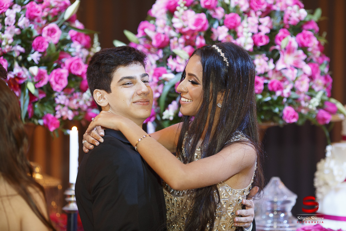 fotografo-fotografia-fotos-cuiaba-sergio-soares-mt-mato-grosso-brasil-aniversario-debutante-15-anos-milena-stelata