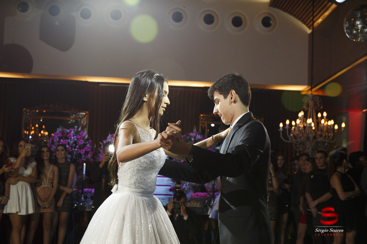 fotografo-fotografia-fotos-cuiaba-sergio-soares-mt-mato-grosso-brasil-aniversario-debutante-15-anos-milena-stelata