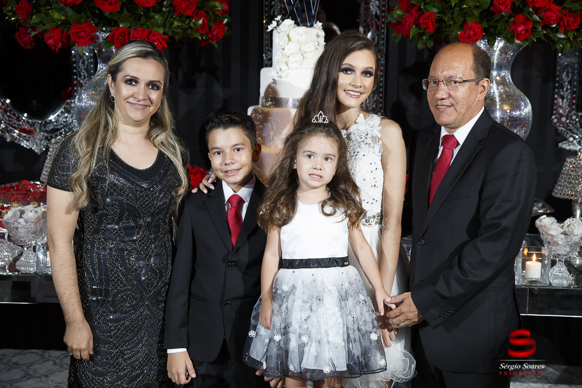 fotografia-fotografo-fotos-cuiaba-mt-mato-grosso-aniversario-15-anos-gabrieli-sonia-bittencourt