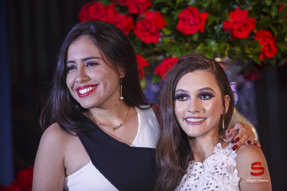 fotografia-fotografo-fotos-cuiaba-mt-mato-grosso-aniversario-15-anos-gabrieli-sonia-bittencourt