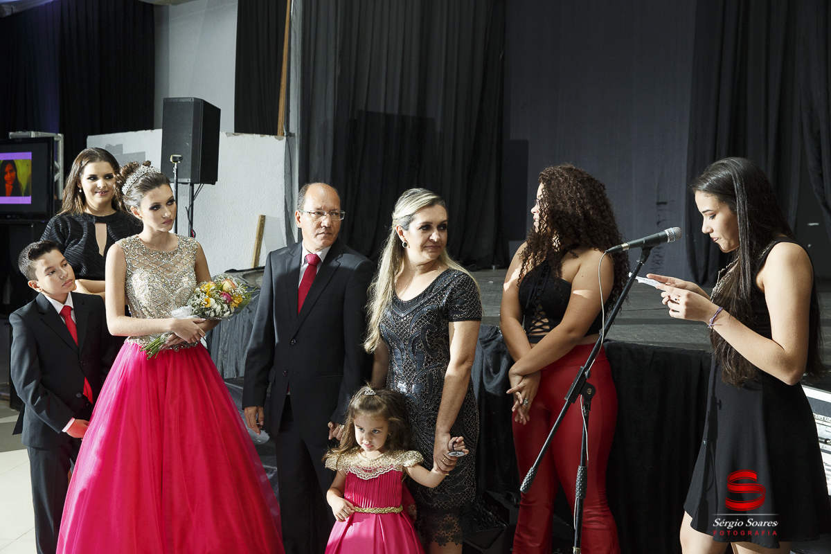 fotografia-fotografo-fotos-cuiaba-mt-mato-grosso-aniversario-15-anos-gabrieli-sonia-bittencourt