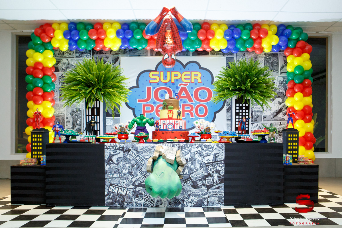 fotografia-fotografo-fotos-cuiaba-mt-mato-grosso-aniversario-marvel-alegro-aniver-joao-pedro