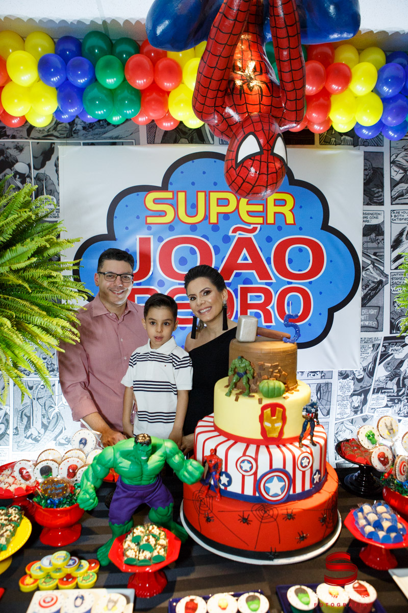 fotografia-fotografo-fotos-cuiaba-mt-mato-grosso-aniversario-marvel-alegro-aniver-joao-pedro