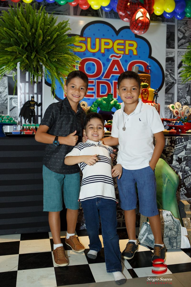 fotografia-fotografo-fotos-cuiaba-mt-mato-grosso-aniversario-marvel-alegro-aniver-joao-pedro