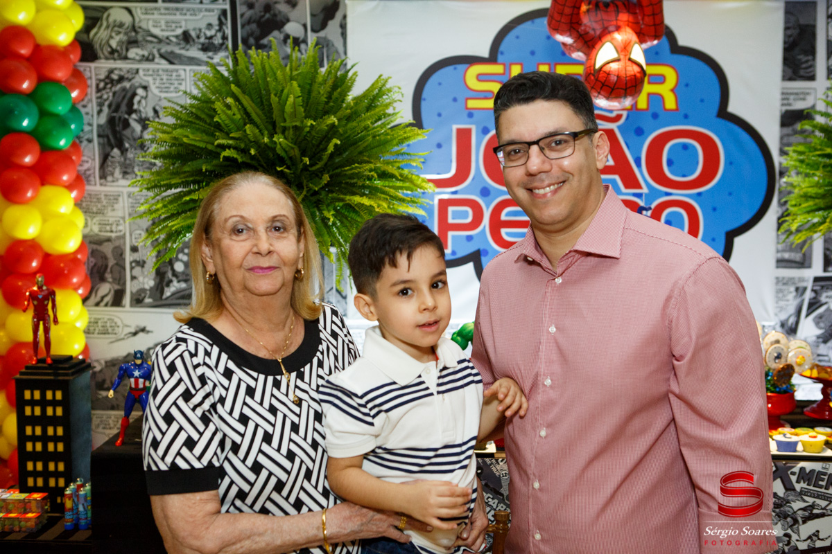 fotografia-fotografo-fotos-cuiaba-mt-mato-grosso-aniversario-marvel-alegro-aniver-joao-pedro