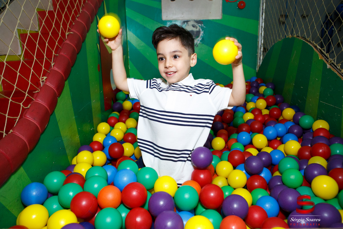 fotografia-fotografo-fotos-cuiaba-mt-mato-grosso-aniversario-marvel-alegro-aniver-joao-pedro