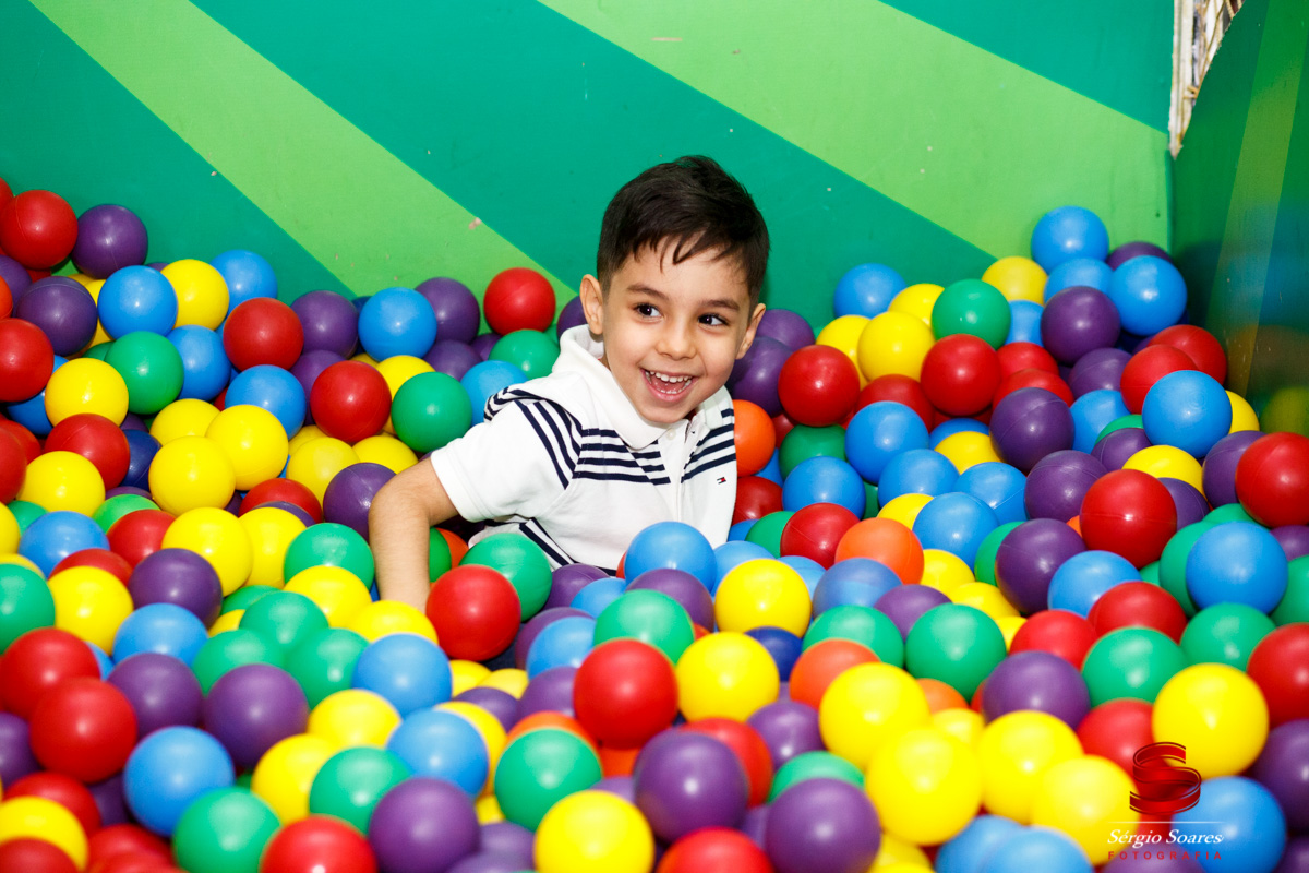 fotografia-fotografo-fotos-cuiaba-mt-mato-grosso-aniversario-marvel-alegro-aniver-joao-pedro