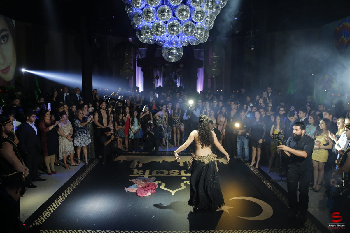 fotografo-fotografia-cuiaba-sergio-soares-15-anos-priscila-mc-delanofotografo-fotografia-cuiaba-sergio-soares-15-anos-priscila-mc-delano